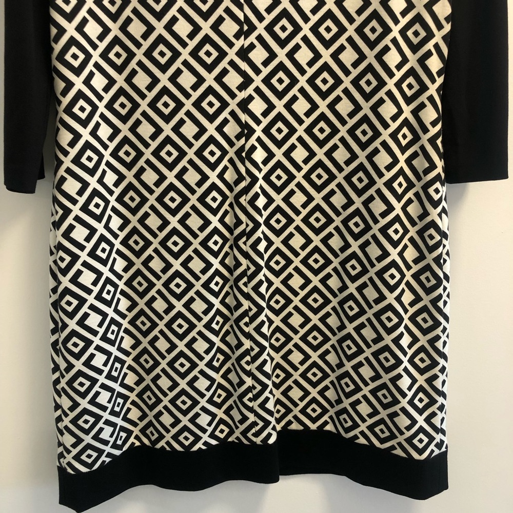 EUC Tahari Arthur S. Levine Black & White Dress - Picture 11 of 15